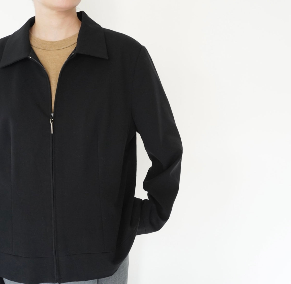 90s Zip Light Jacket