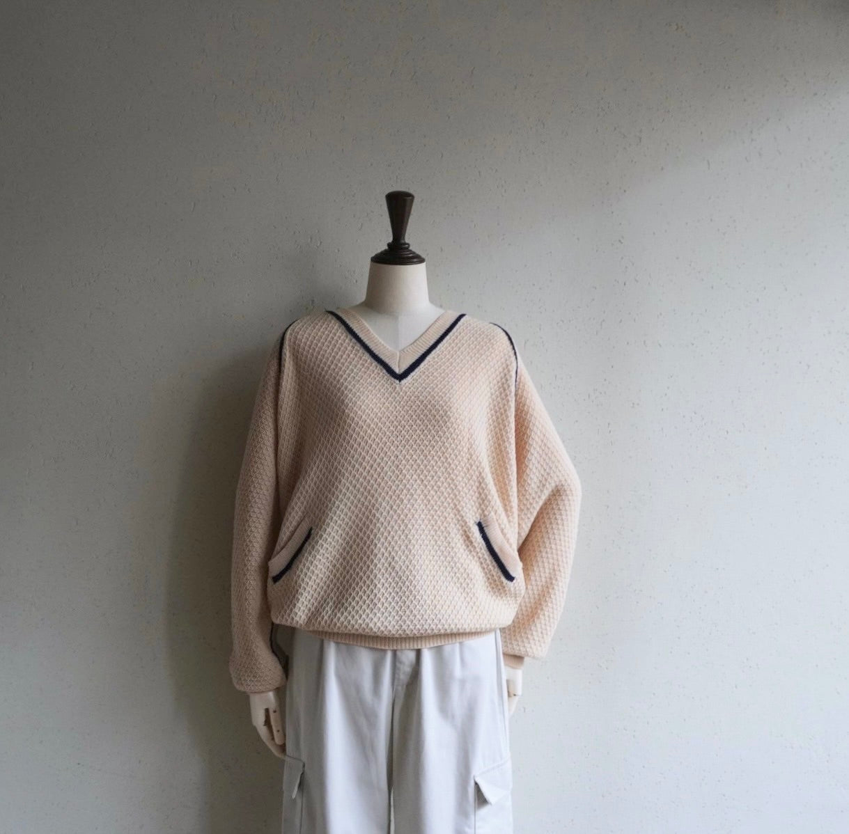 80s Line Design Knit Top