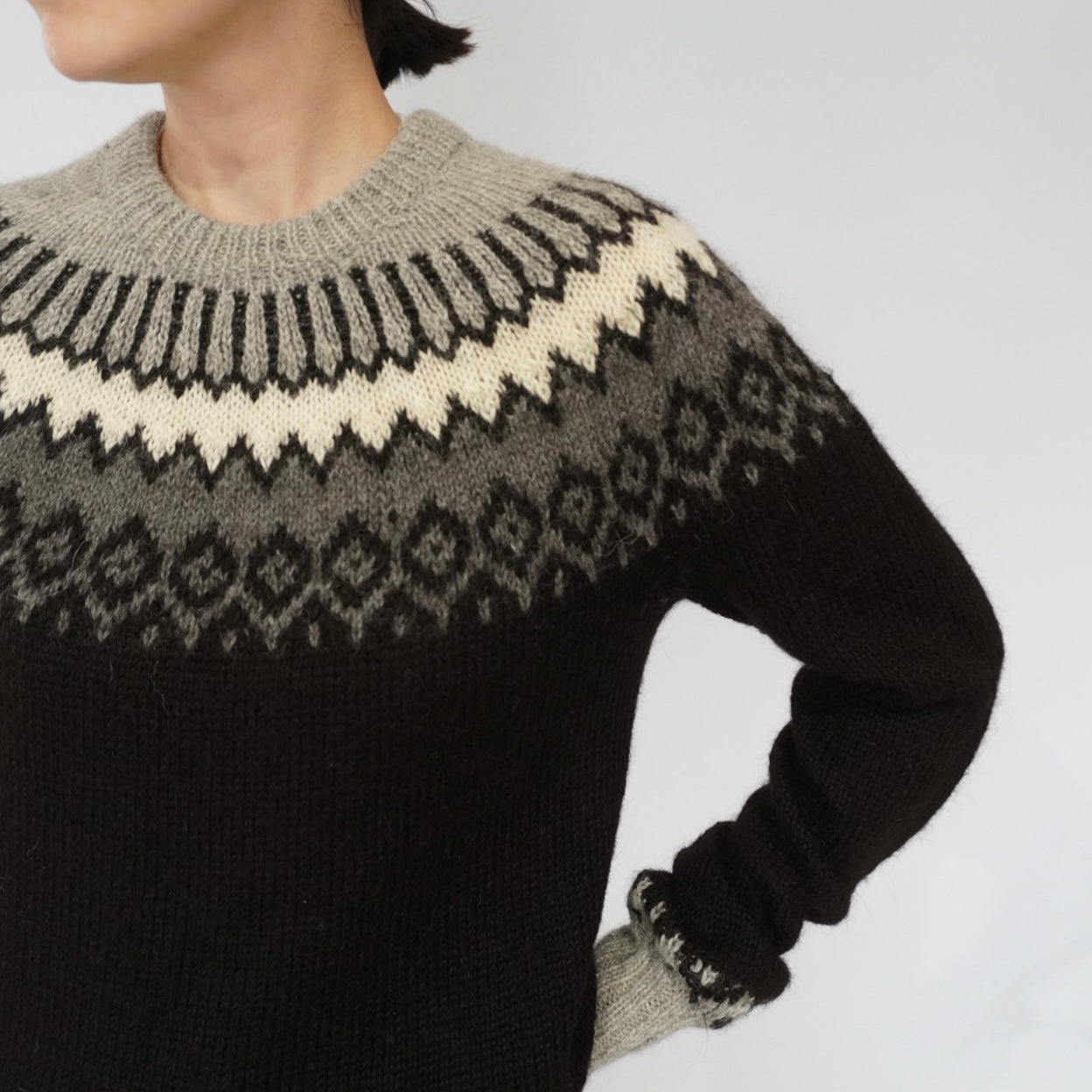 80s Hand Knitted in Peru Alpaca Wool Knit