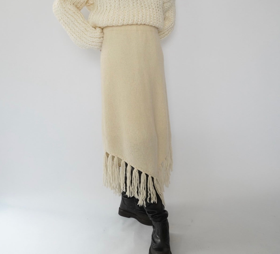 80s Ivory Fringe Skirt