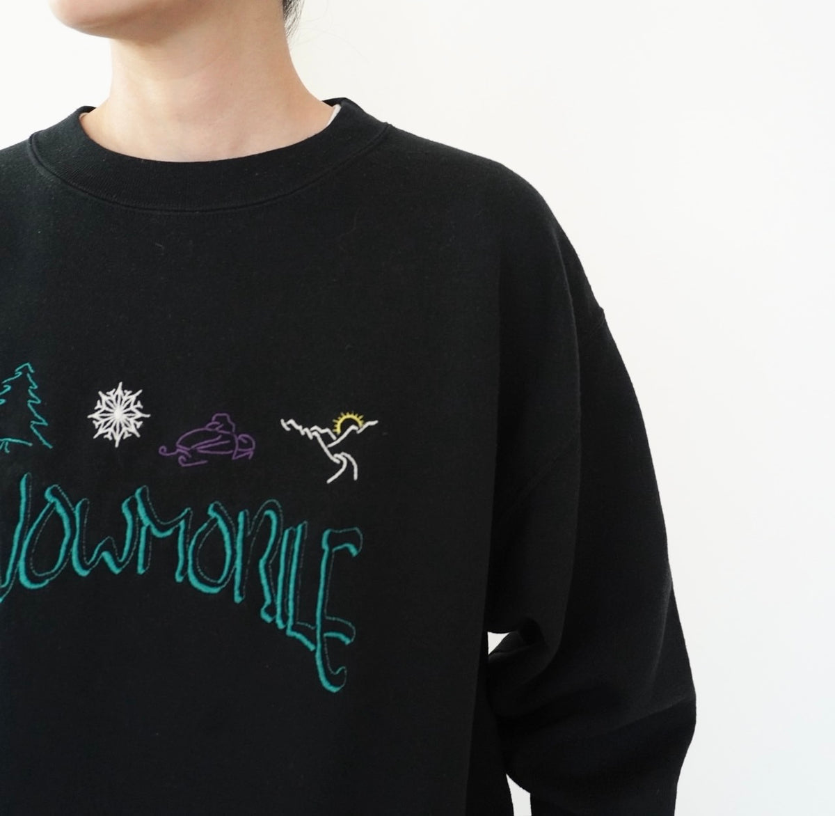 90s Embroidery Sweater Made in USA