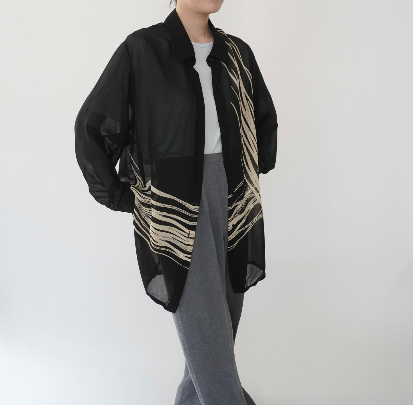 90s Pattern Sheer Shirt